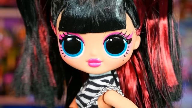 ОСТРАЯ ? SPICY BABE LOL OMG Перчинка обзор на Спайси Бэйби разбор образа смотреть онлайн