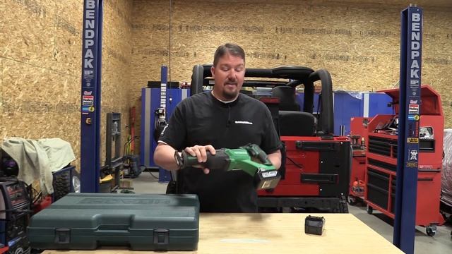 Hitachi CR18DBL Brushless 18-Volt LVH Reciprocating Saw Review смотреть онлайн