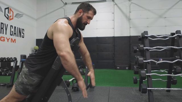 4 Dumbbell Shoulder Exercises For MASSIVE DELTS! смотреть онлайн