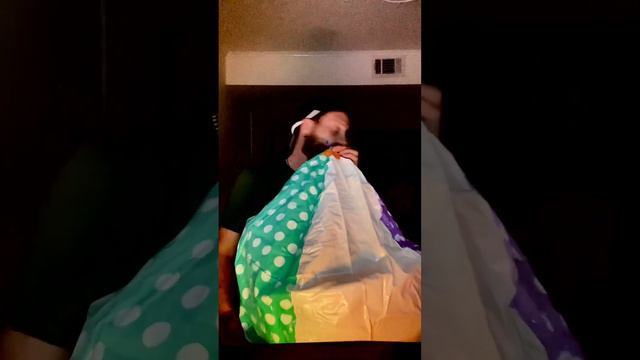 Bluescape Jumbo Beachball!: Inflation Video смотреть онлайн