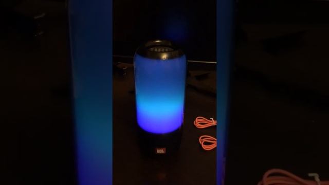 JBL pulse 3 смотреть онлайн