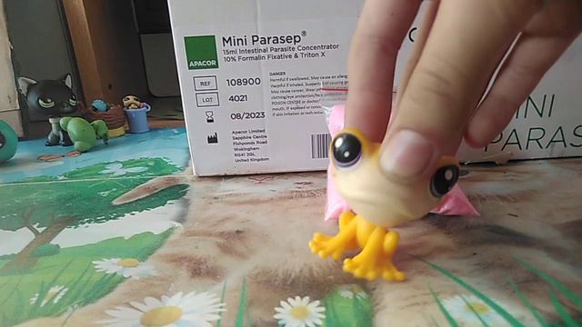 жёлтая лягушка поёт песню контракт🌼💐🌷🌹🌺🌸❤💕💘