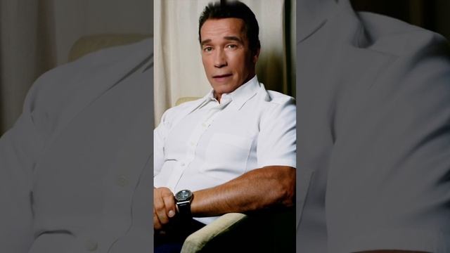 Arnold Schwarzenegger Laughing, seriously? смотреть онлайн