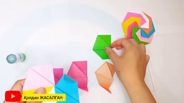 Қағаздан Чупа-чупс жасау. / Чупа-чупс из бумаги. / Оңай қолөнер // Қазақша оригами смотреть онлайн