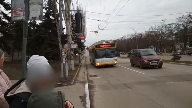 Остановка АС 2 , Мариуполь, гортранспорт маршрут 15а, 03.04.2018 смотреть онлайн