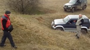 Pajero 2 (коротыш, 3.5, мех.) - легкий офф-роад