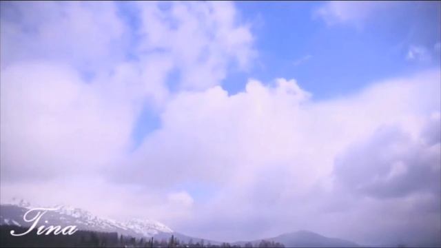 Две снежинки...Группа Ассорти... смотреть онлайн