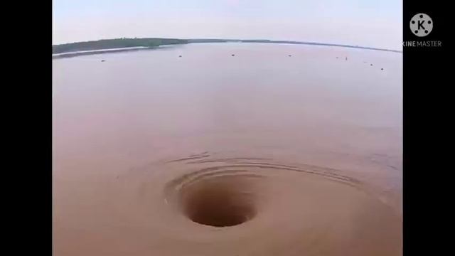 Самые опасные водовороты мира