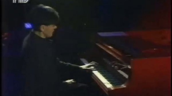 Гносианы Э.Сати исполняет Алексей Гориболь.wmv