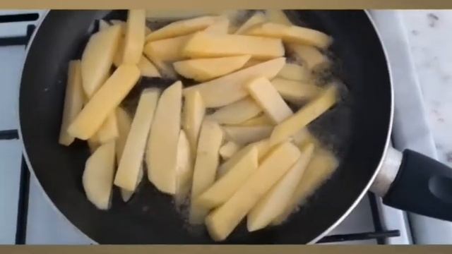 В Турции готовят баклажаны с картошкой на завтрак. Очень вкуснооо.? смотреть онлайн