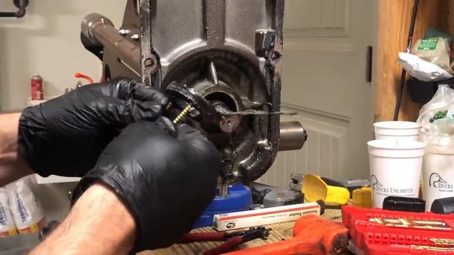 How To Rebuild A Mud Buddy Hyperdrive Lower Unit смотреть онлайн