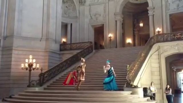 Rotunda Dance Armenian Arax Dance смотреть онлайн