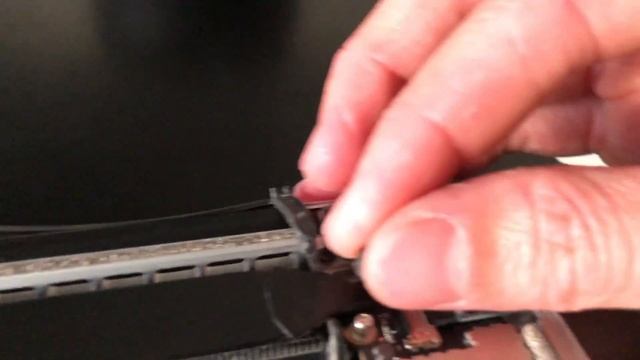 Macbook Pro Retina Mid 2015 Right Speaker Replacement