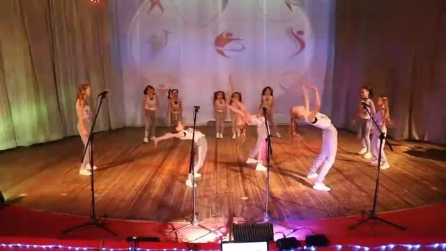 Спортивный танец моих малявочек смотреть онлайн