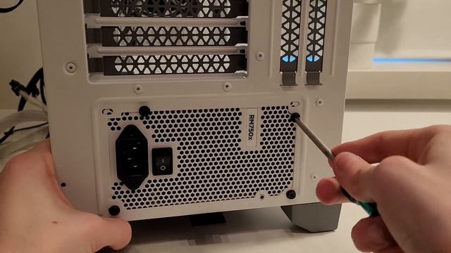 Building My First Gaming PC | RTX 3060, Ryzen 5 5600x смотреть онлайн