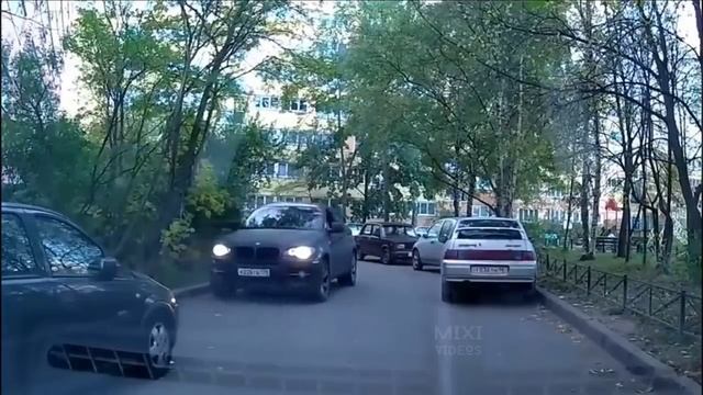 Феерические идиоты за работой. Сборник приколов 2022. Ep179 смотреть онлайн