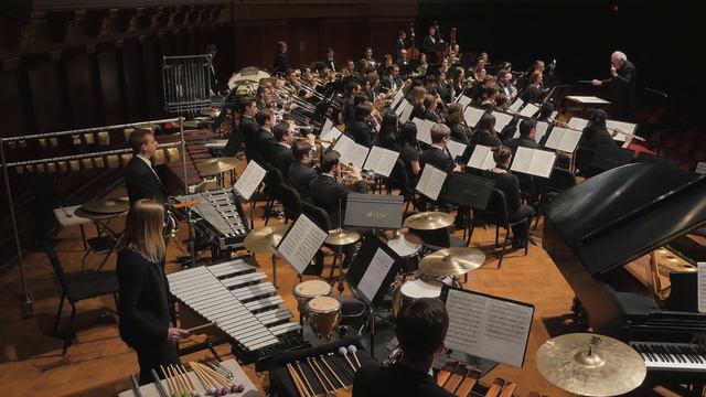 UMich Symphony Band - Warren Benson - The Passing Bell (1974) смотреть онлайн
