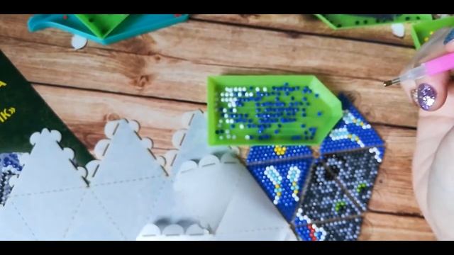 46)"Ловец снов.Волк" IP-117 от ТМ Вдохновение. Обзор. Сборка. Болталка. 2.08.2020 год.Шар новогодни смотреть онлайн