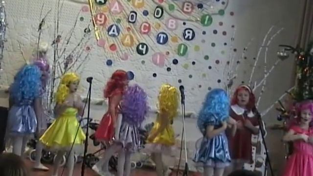СПРАВЖНІ ДІВЧАТА смотреть онлайн