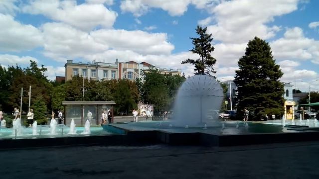 Новочеркасск. Центральная площадь смотреть онлайн
