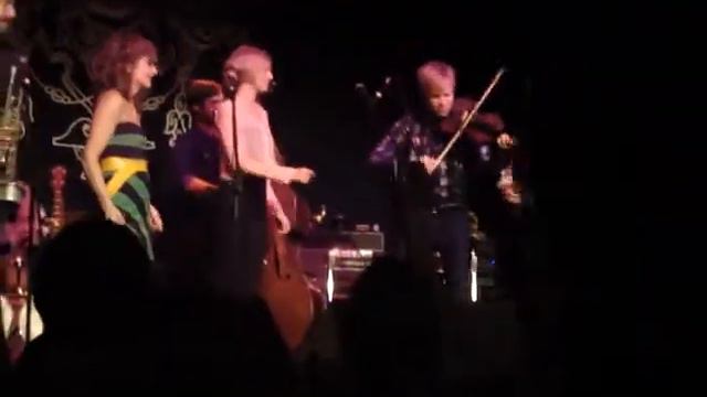 Keys to the Kingdom, Abigail Washburn смотреть онлайн