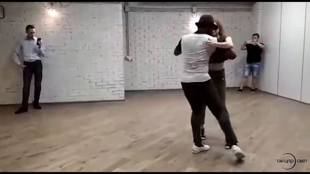 Кизомба с Кабралом и Еленой (резюме занятия) смотреть онлайн