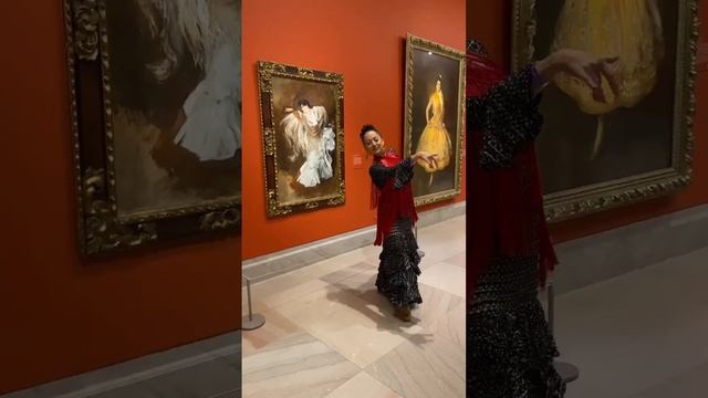 Flamenco dancer at the John Singer Sargent exhibit - Legion of Honor museum in San Francisco смотреть онлайн