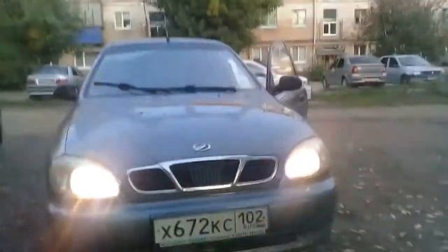 Поменяли лампы Маяк на PHILIPS 30%больше ближнего и дальнего света в авто смотреть онлайн