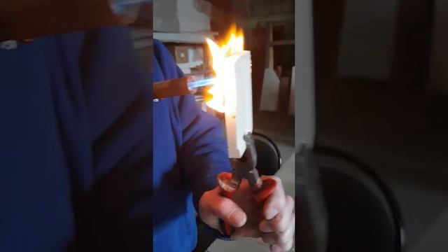 негорючий пластик 2