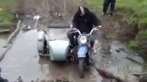 Мотоцикл в Грязи