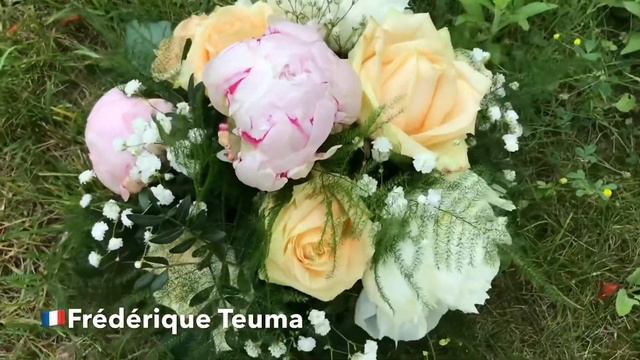 Roses Pivoines Love смотреть онлайн