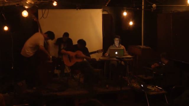 Santiago Botero, Daniel Leguizamón, Ricardo Arias y Ana María Romano en *matik-matik* смотреть онлайн