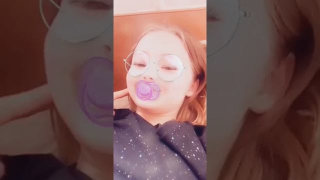 как нужно говорить мами по-детски чтоб она купила вам конфети смотреть онлайн