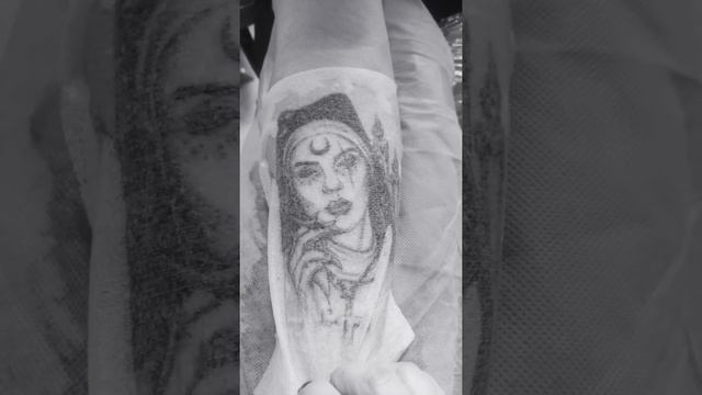 татуировка монахиня... смотреть онлайн