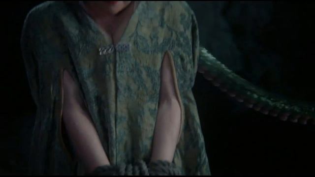 Румпельштицен спасает Белль от Королев Тьмы 4x12 смотреть онлайн