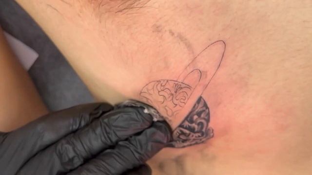 Saturn Tattoo Time Lapse смотреть онлайн