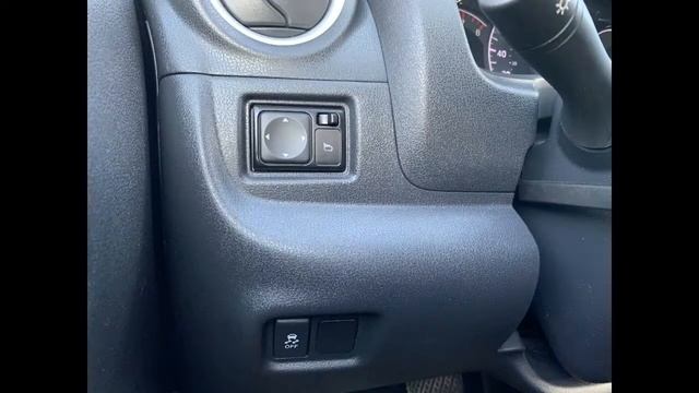 Pre-owned 2019 Nissan Versa Note смотреть онлайн