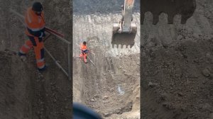 Планировка откосов на экскаваторе Hitachi 330