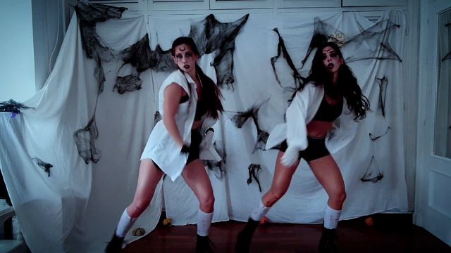 Especial Halloween Thriller - Michael Jackson | Zumba | смотреть онлайн