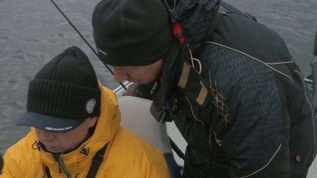 Ловля ТРОФЕЕВ в жестком коряжнике. Поролон на офсетном крючке. Часть 2. смотреть онлайн