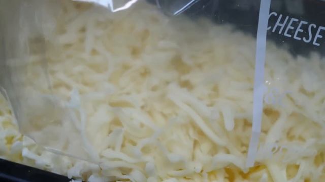 국내 최초 1인 피자! 하루에 15000판씩 만드는 다양한 피자공장 making pizza for 1 person in food factory - korean street foo смотреть онлайн