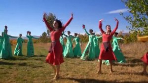 Традиционный армянский танец «Сбор винограда»