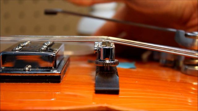 Gretsch Guitar, Tune o matic bridge and Bigsby смотреть онлайн