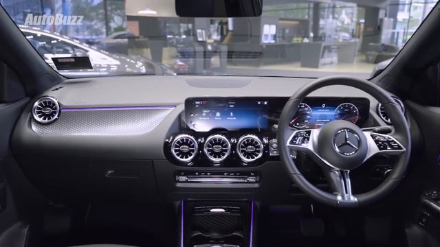 2024 Mercedes-Benz GLA 200 facelift, RM259k - AutoBuzz смотреть онлайн
