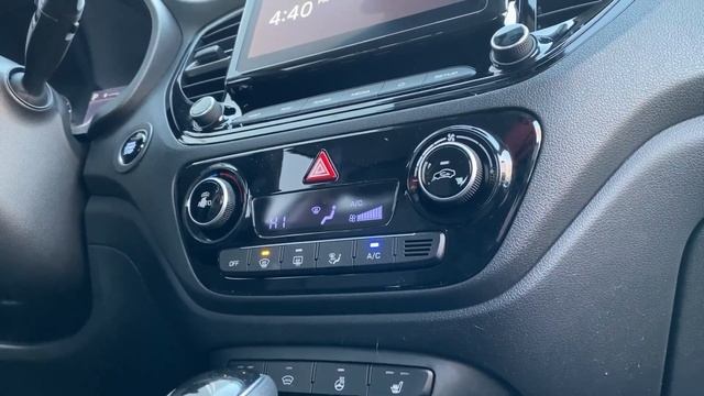 Видеопрезентация автомобиля SOLARIS V3G - СЕРЫЙ NEW