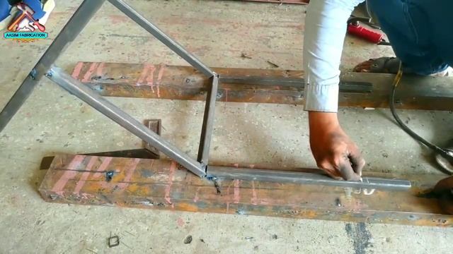 pipe chair, making iron pipe stools || смотреть онлайн