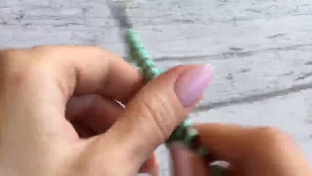 Очень женственный ажурный узор спицами для летнего топа, кардигана, пуловера смотреть онлайн