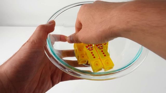 Numberblocks 15 Factors Appear from Giant Number 1 Box and Balloon Deflate and Pop смотреть онлайн