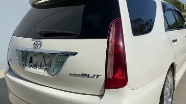 Toyota Mark II Wagon Blit 2.5 AT, 2002, 160 000 км. 600 000 р