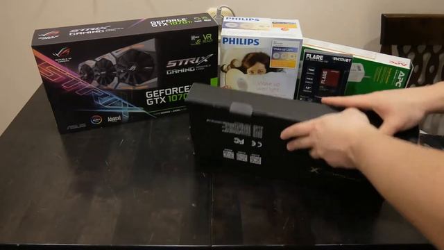 Распаковка посылки с Computeruniverse.ru. Посылка с Asus GTX 1070 ti смотреть онлайн